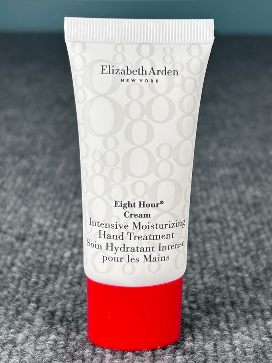 Elizabeth Arden Other - Elizabeth Arden 8 Hour Cream Intensive Moisturizing Hand Treatment 1 oz NWOB